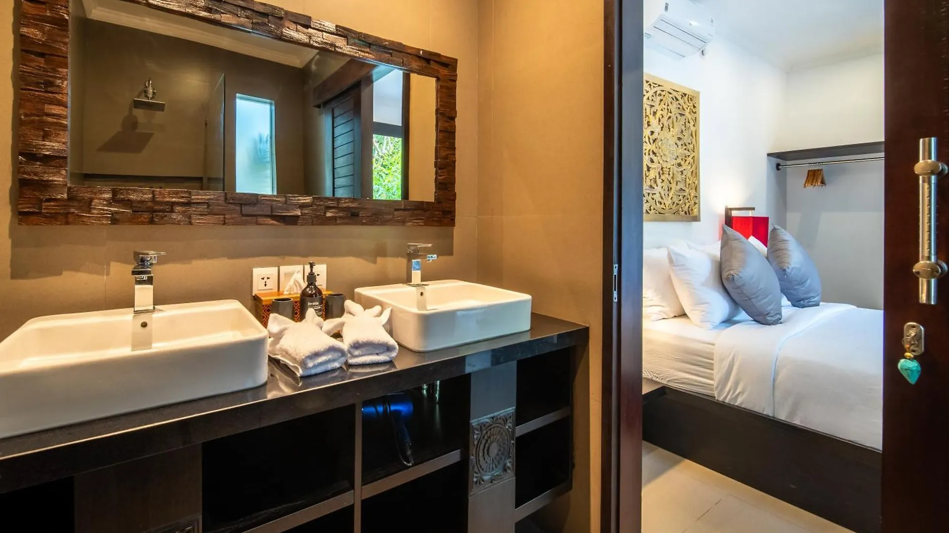 Stylish And Stunning Villa Eleni Seminyak Indonezja