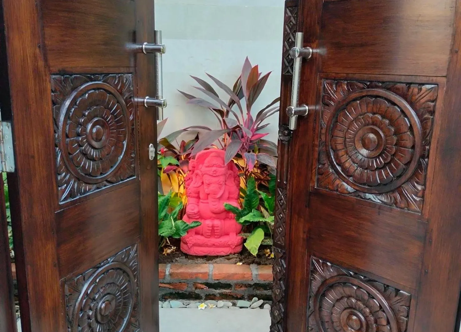 Stylish And Stunning Villa Eleni Seminyak Indonezja
