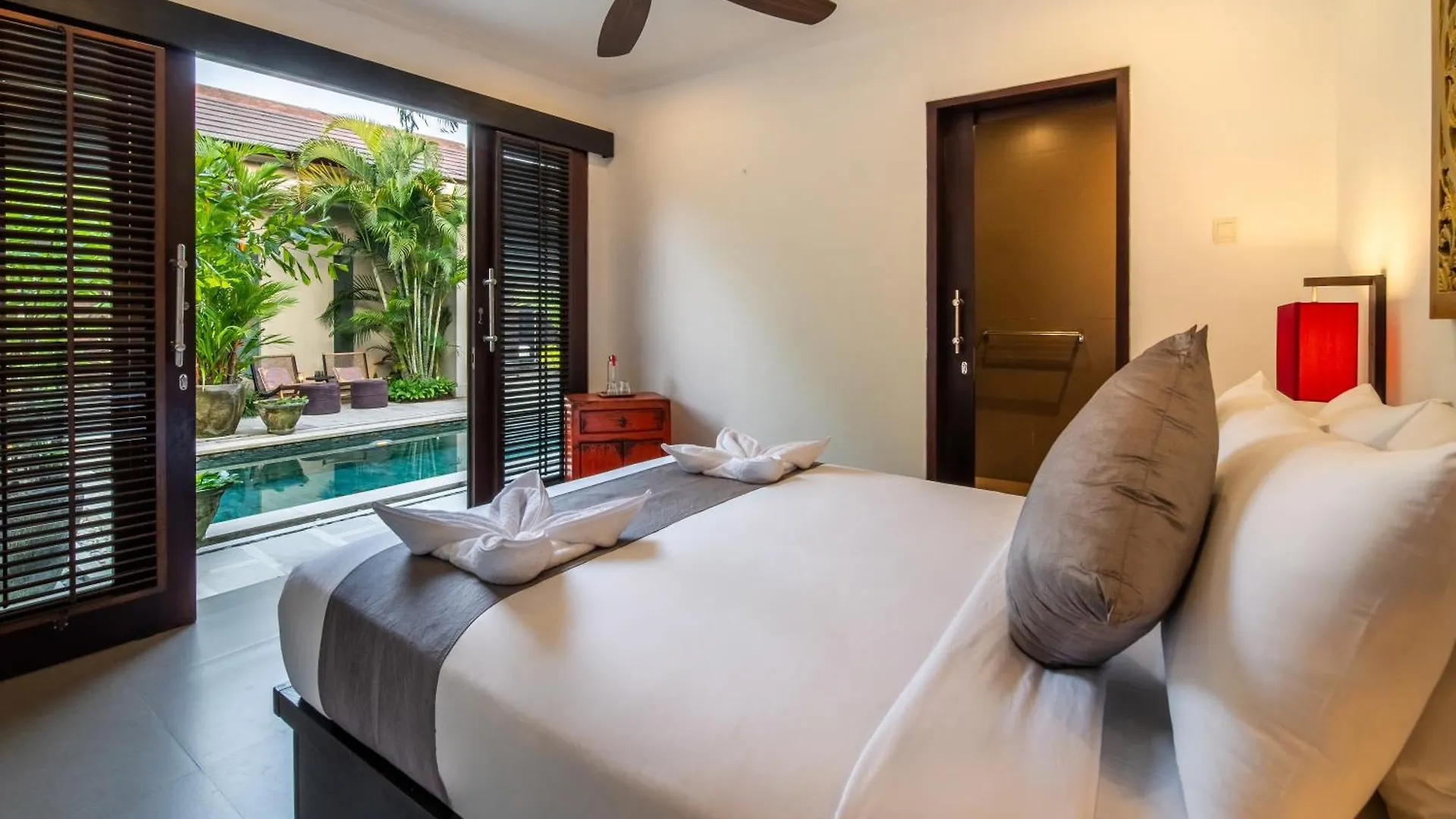 Stylish And Stunning Villa Eleni Seminyak